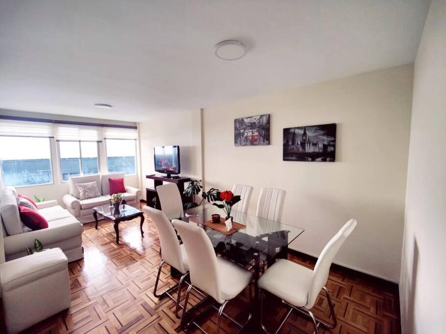 Comodo, Amplio Y Centrico Apartamento En Sopocachi ラパス エクステリア 写真